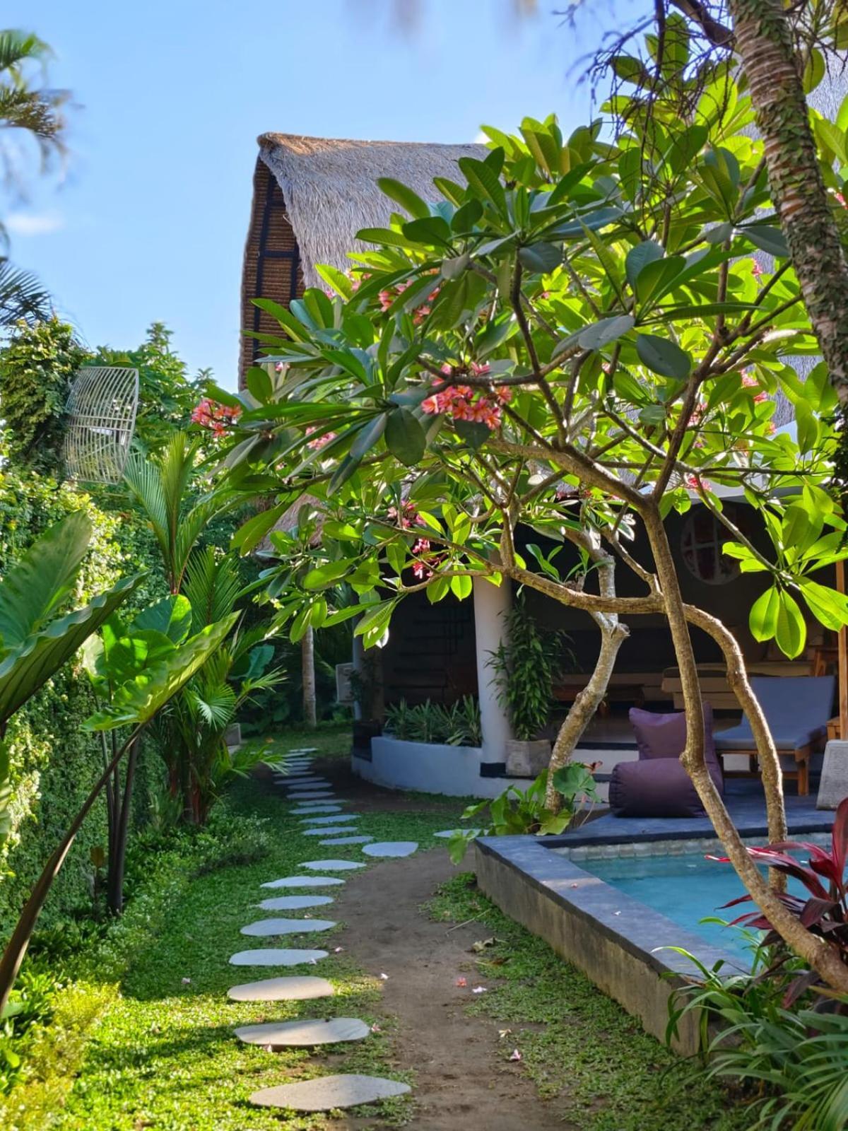 Sub Villas Bali Canggu  Exterior photo